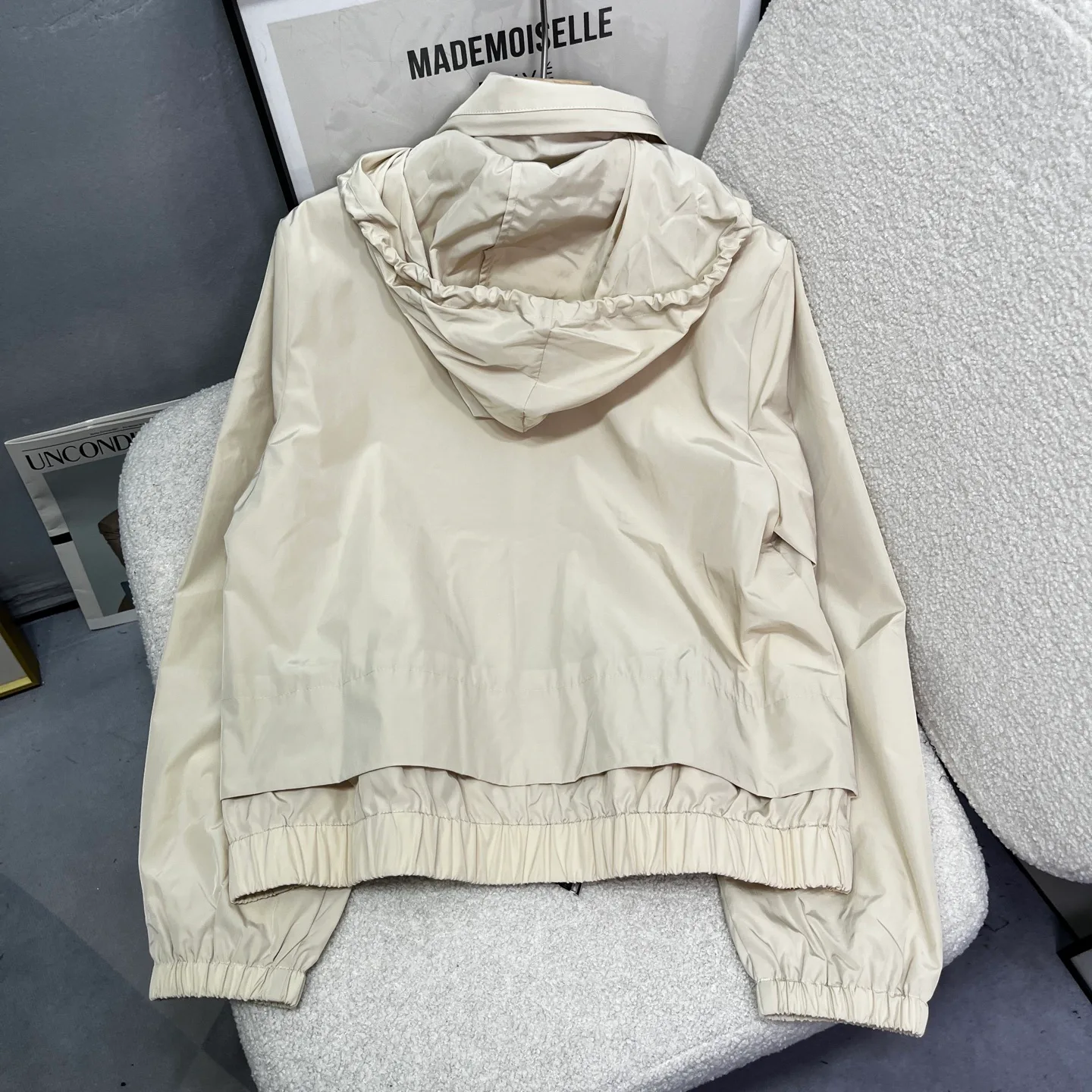 Куртки И Пуховики Женские Moncler 2988823