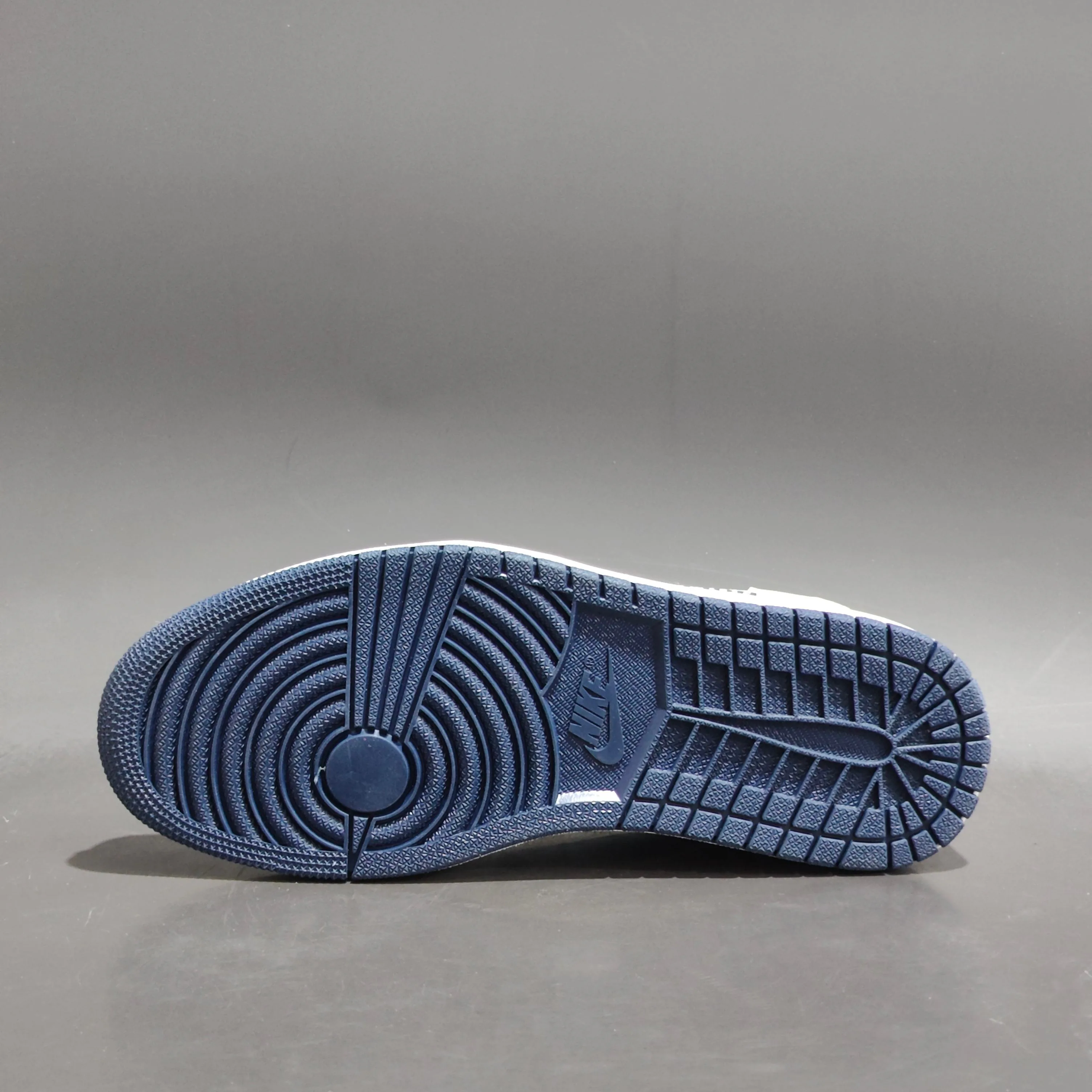 Кроссовки Женские Louis Vuitton 5061313