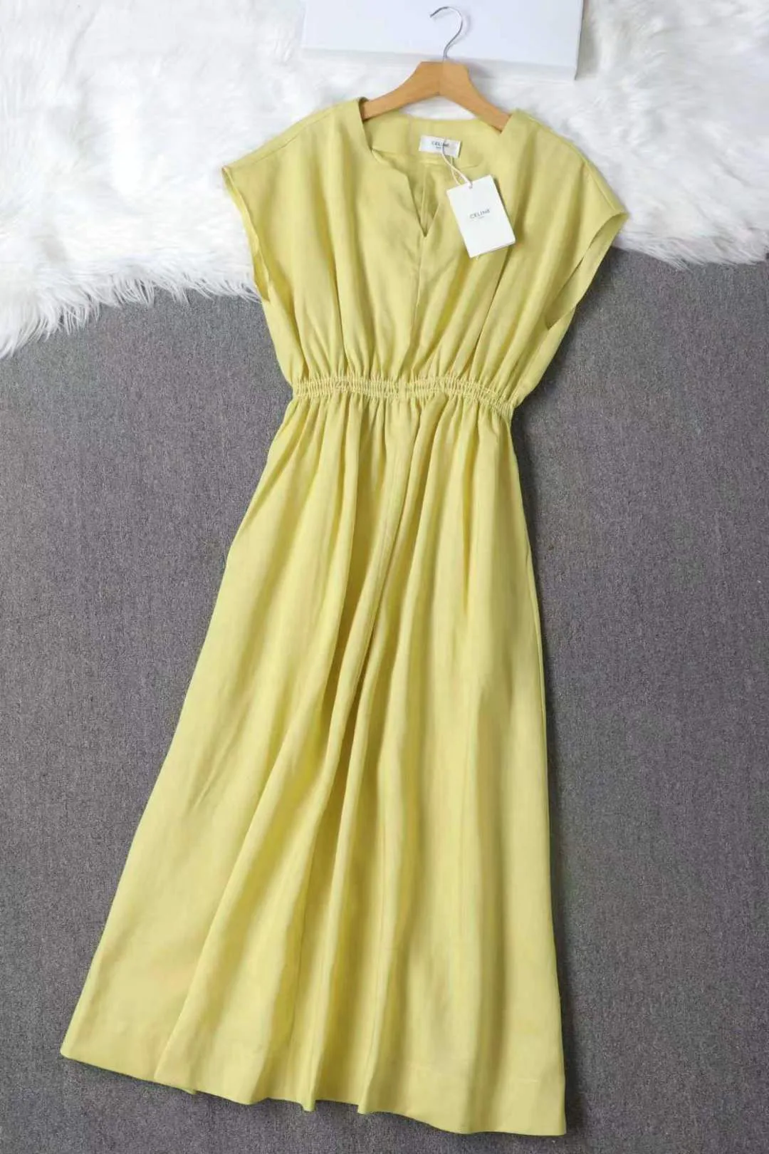 Платья Женские Celine 17420366