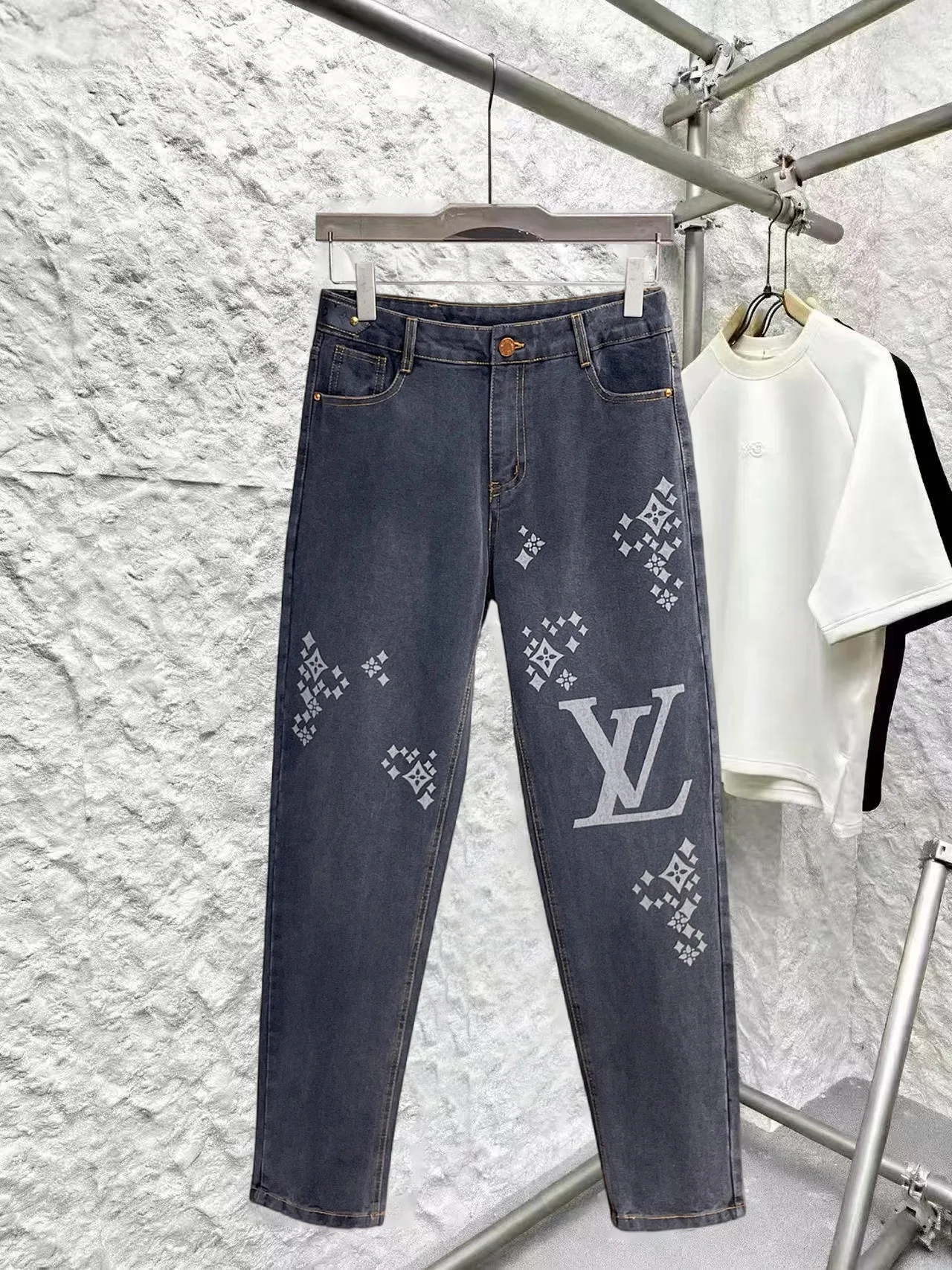 Джинсы Мужские Louis Vuitton 18596827