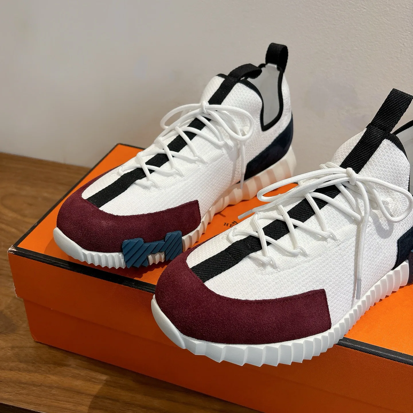 Кроссовки Женские Hermes 689358