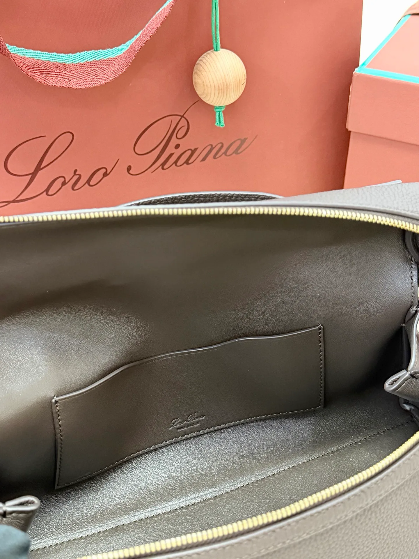 Классические Сумки Женские Loro Piana 17692349