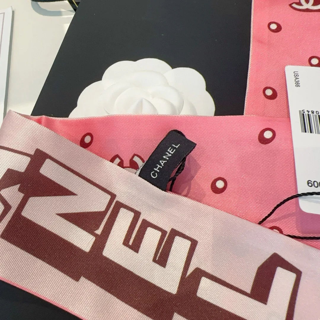 Платки Chanel 12918492