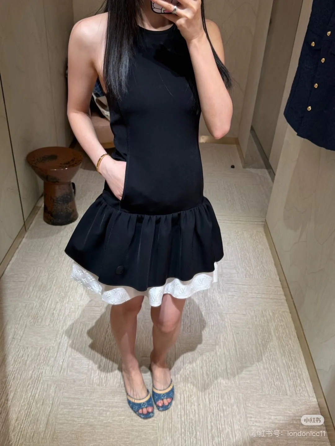 Платья Женские Louis Vuitton 17671235