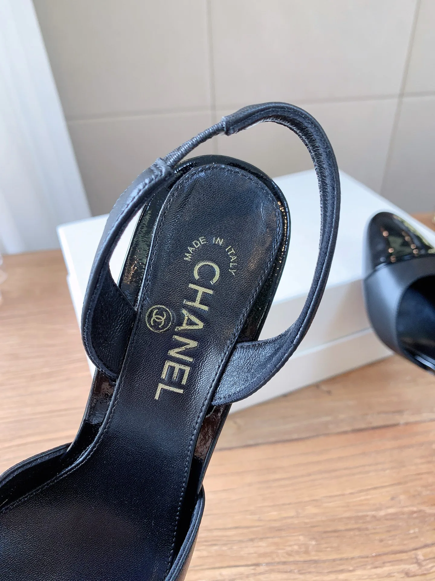 Туфли Женские Chanel 16942023