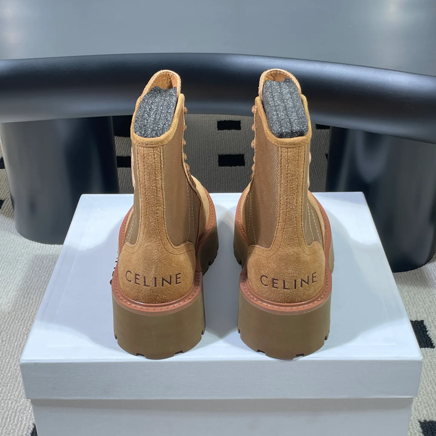 Ботинки Женские Celine 18041610