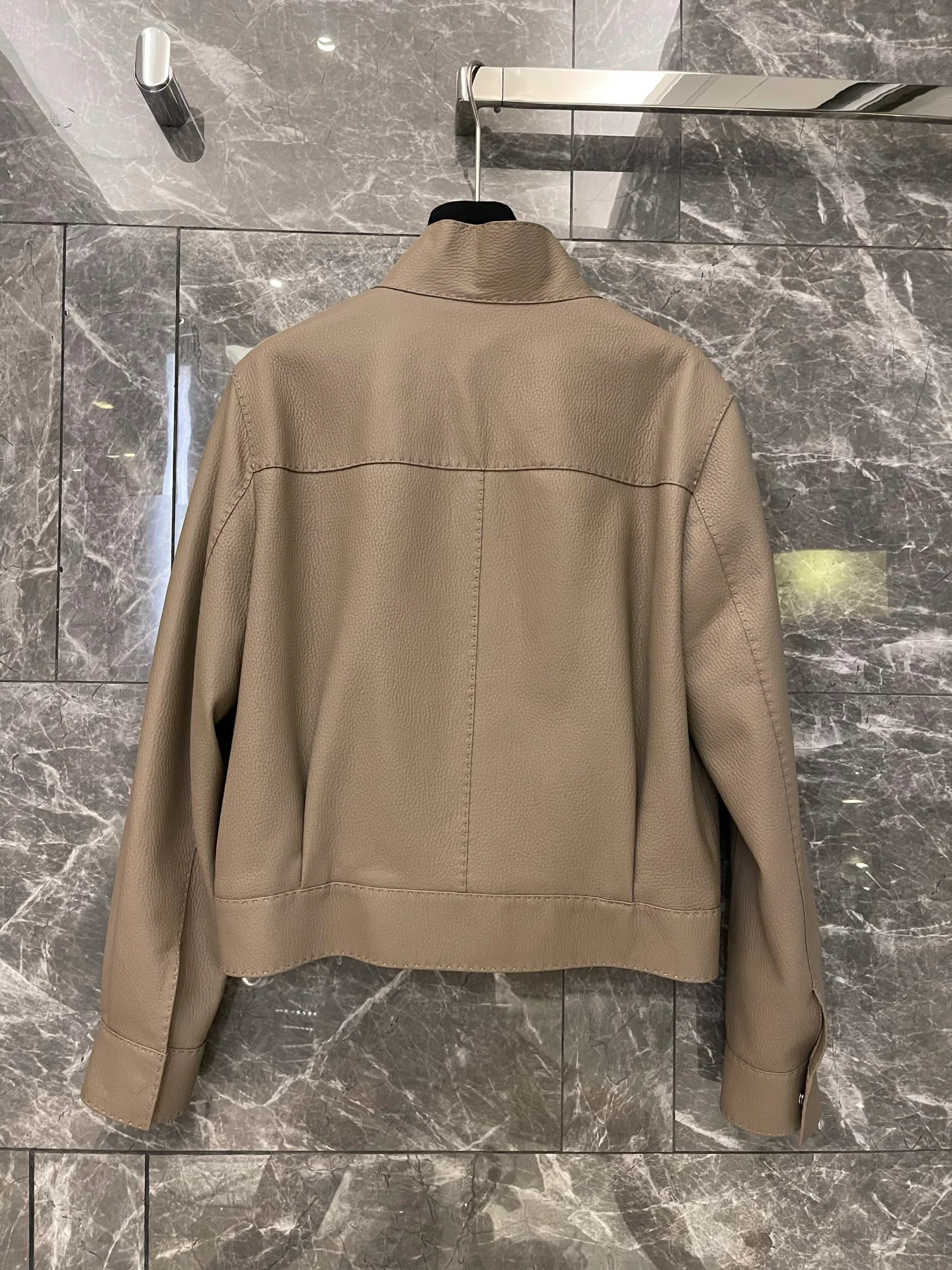 Кожаные Куртки И Дублёнки Женские Hermes 1805911