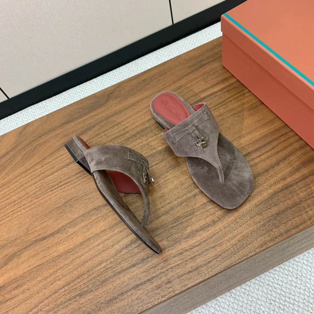Шлепанцы Женские Loro Piana 11696466