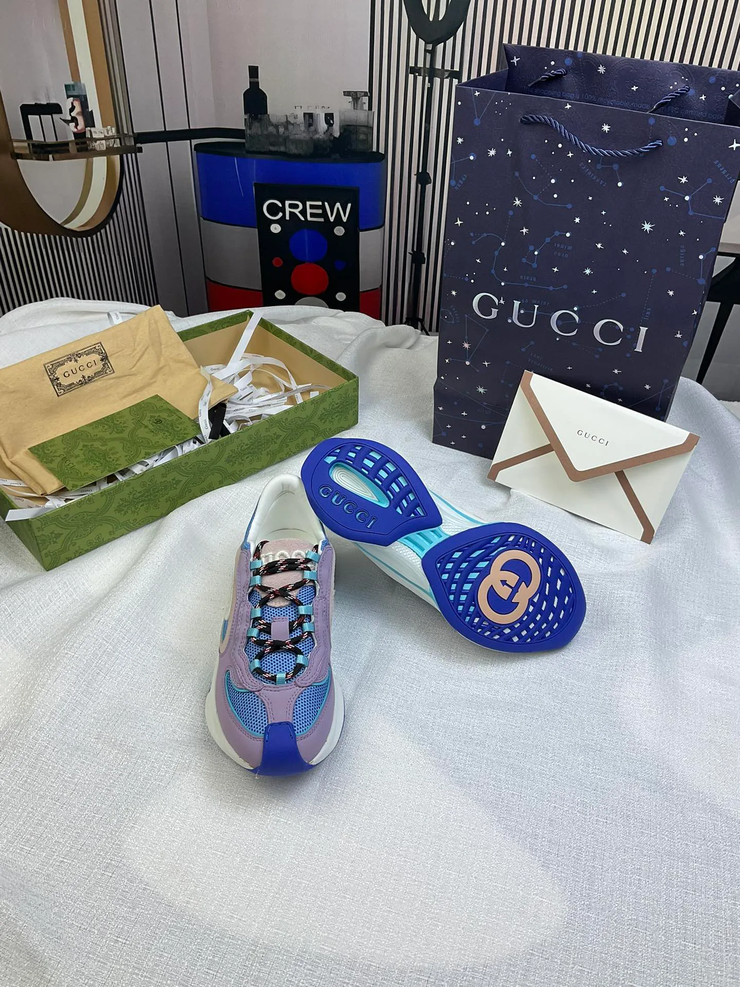 Кроссовки Женские Gucci 5120055
