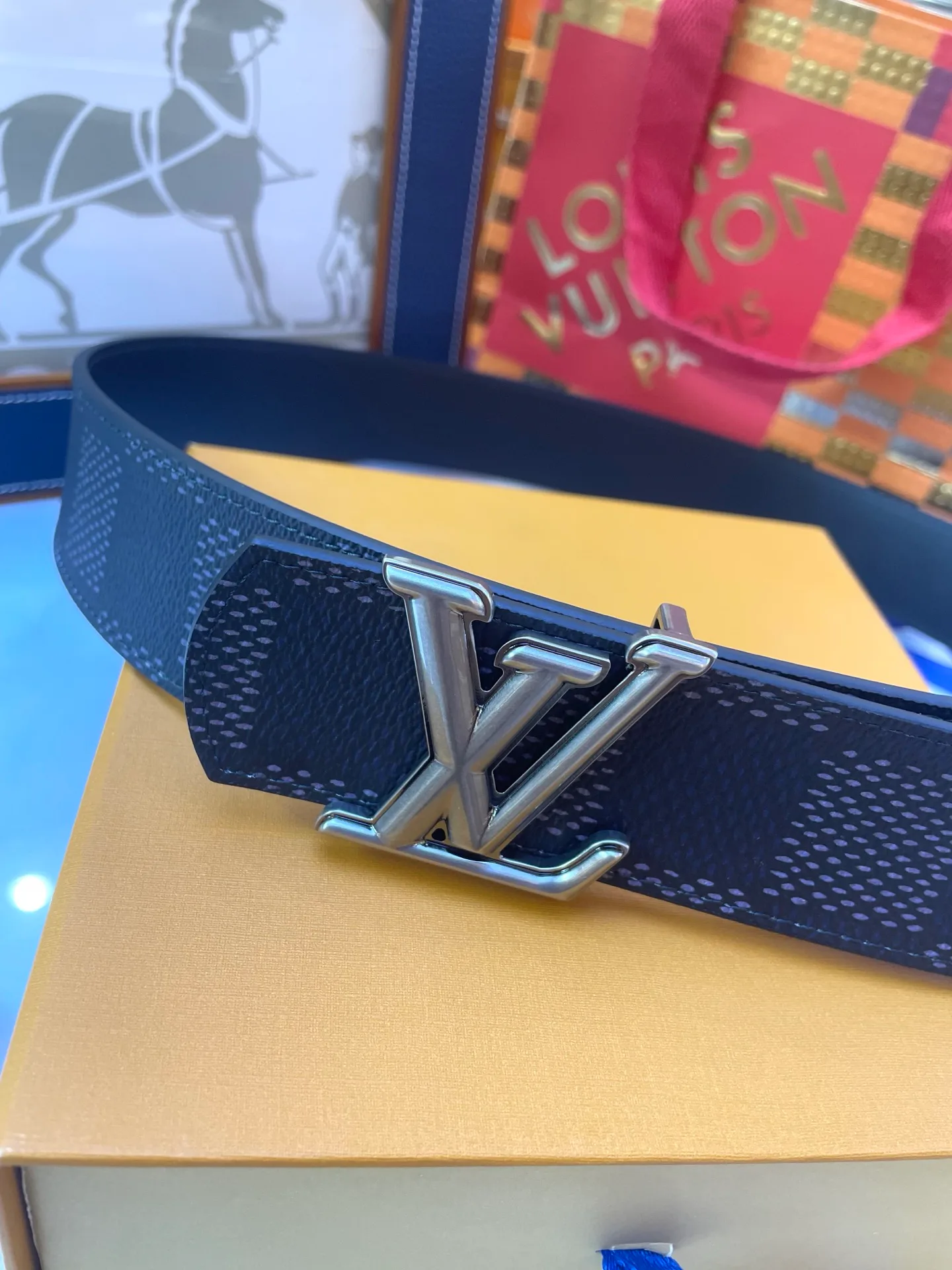 Ремни Louis Vuitton 76782