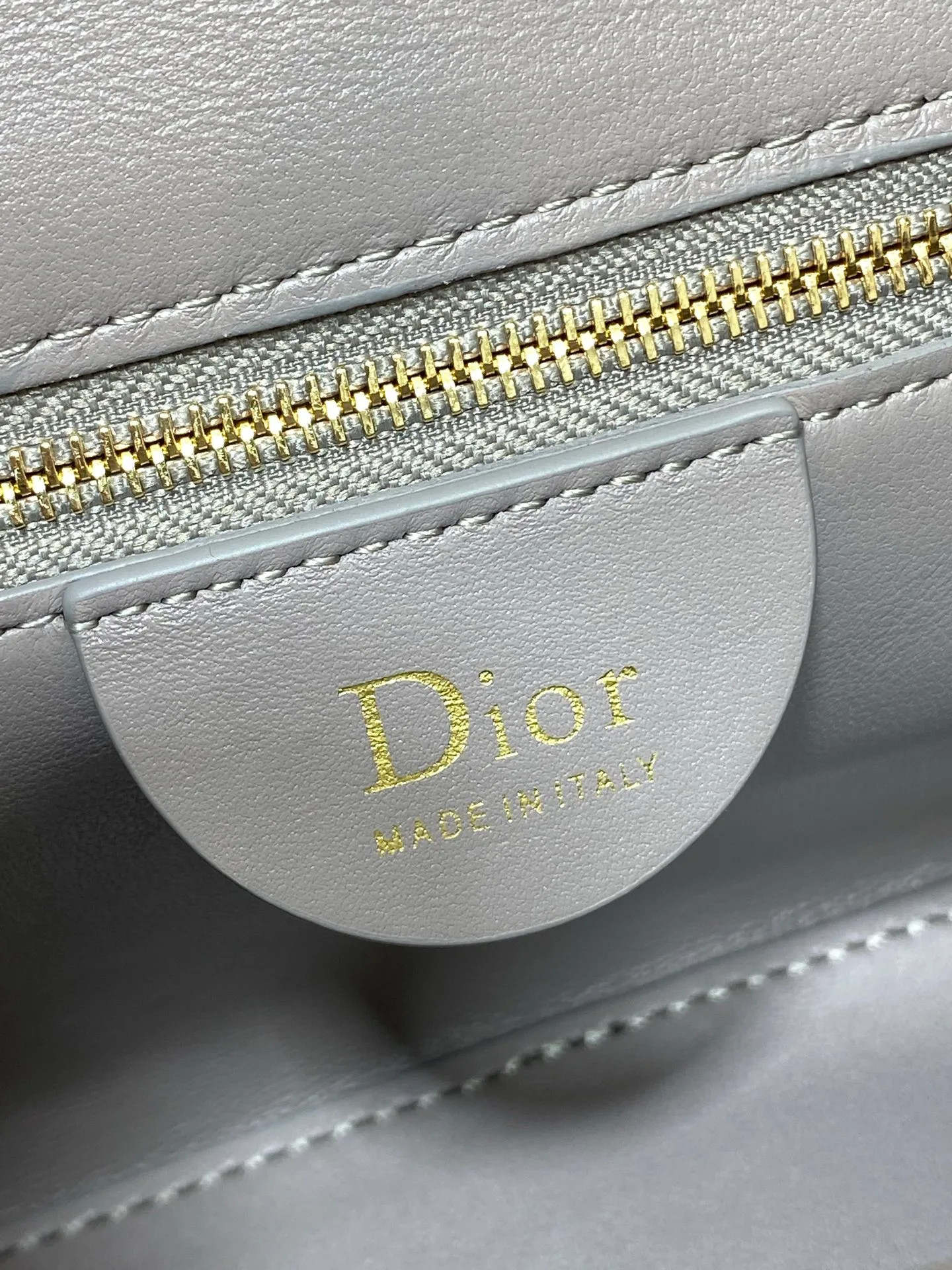 Классические Сумки Женские Christian Dior 18242103