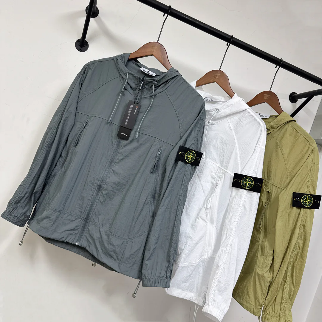 Куртки И Пуховики Мужские Stone Island 17286051