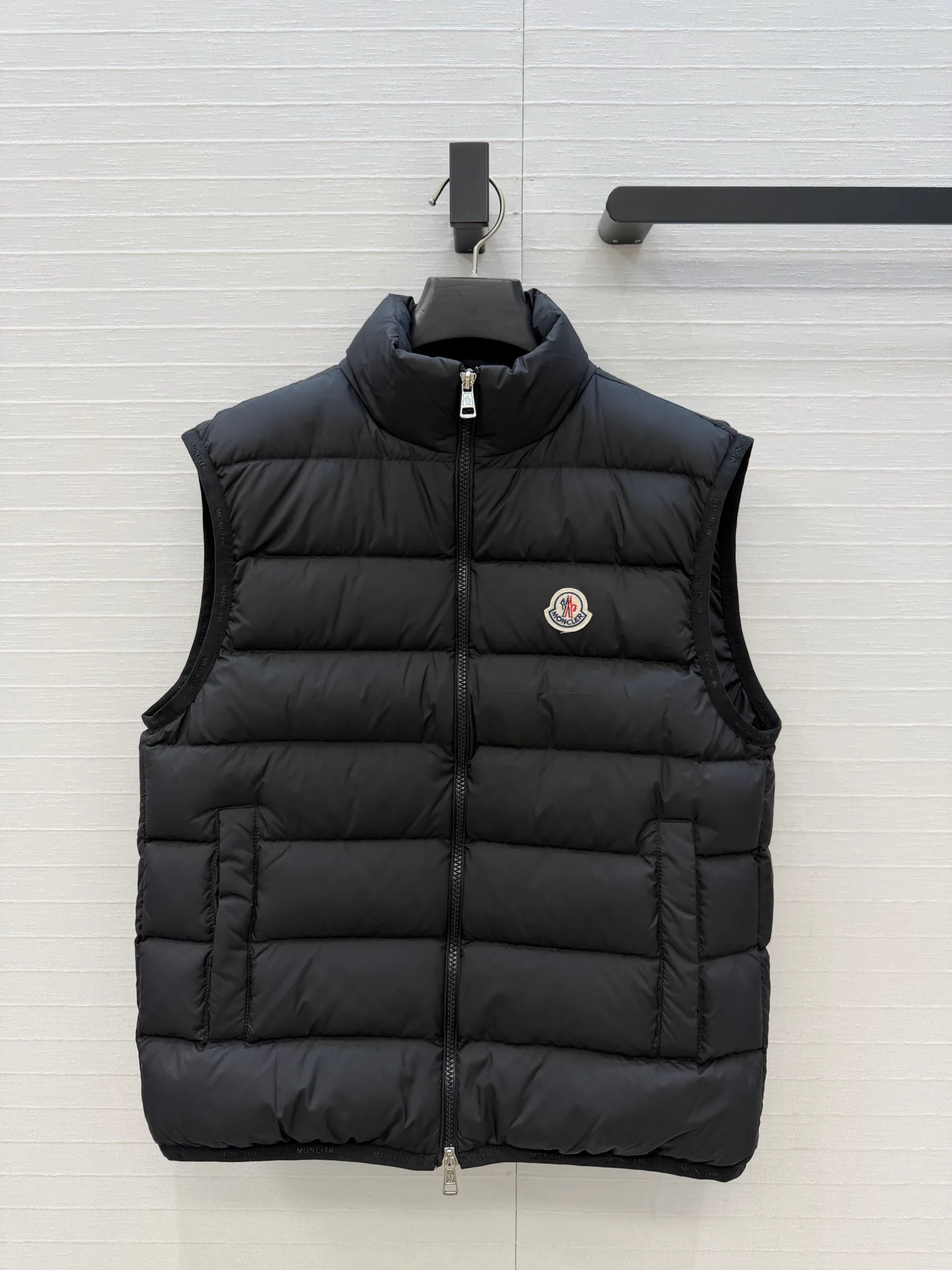 Жилеты Женские Moncler 19166059