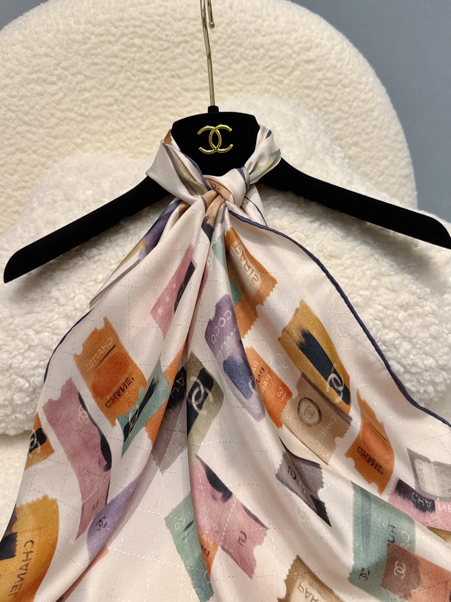 Шарфы Chanel 3689