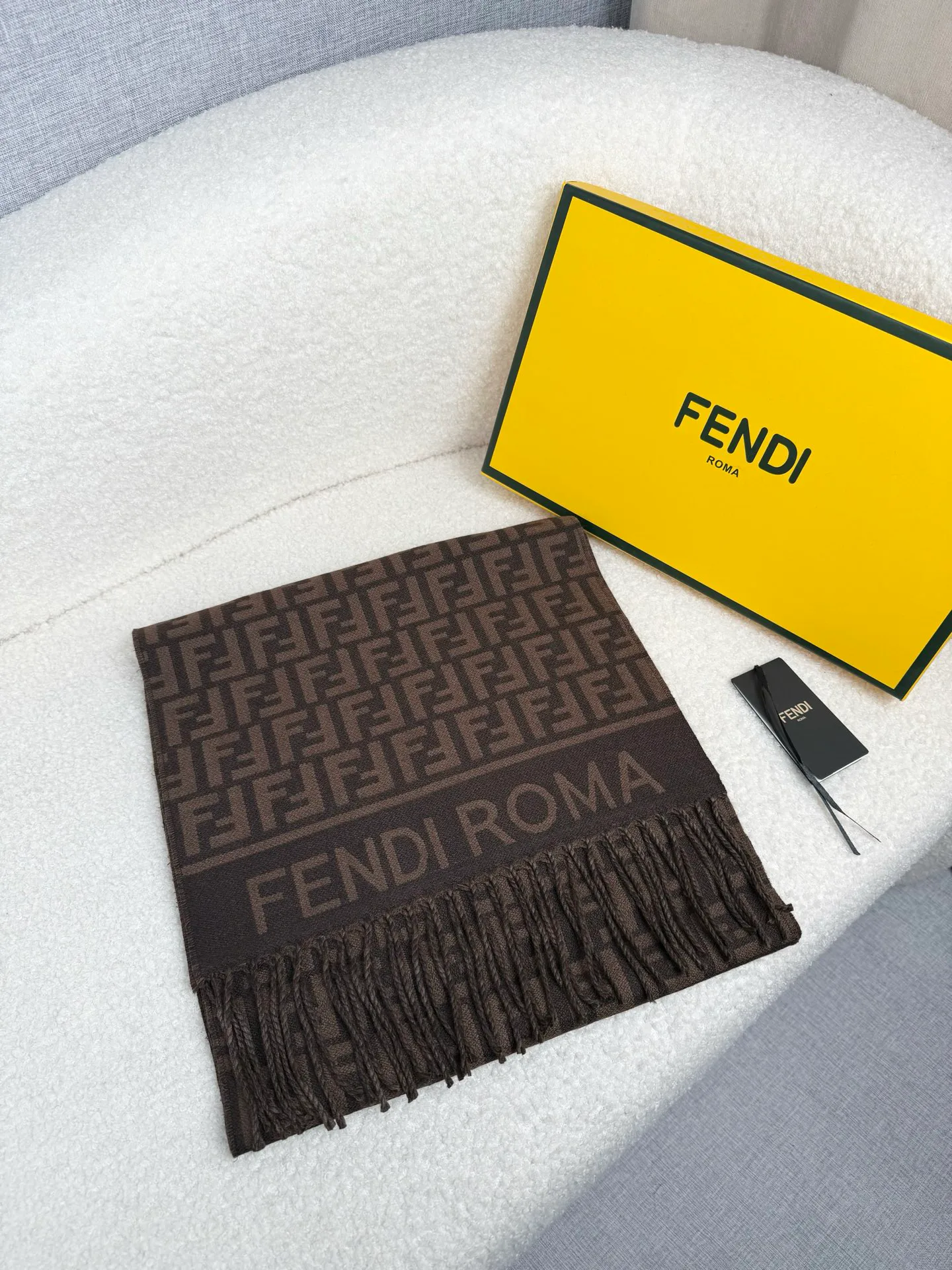 Шарфы Fendi 420511