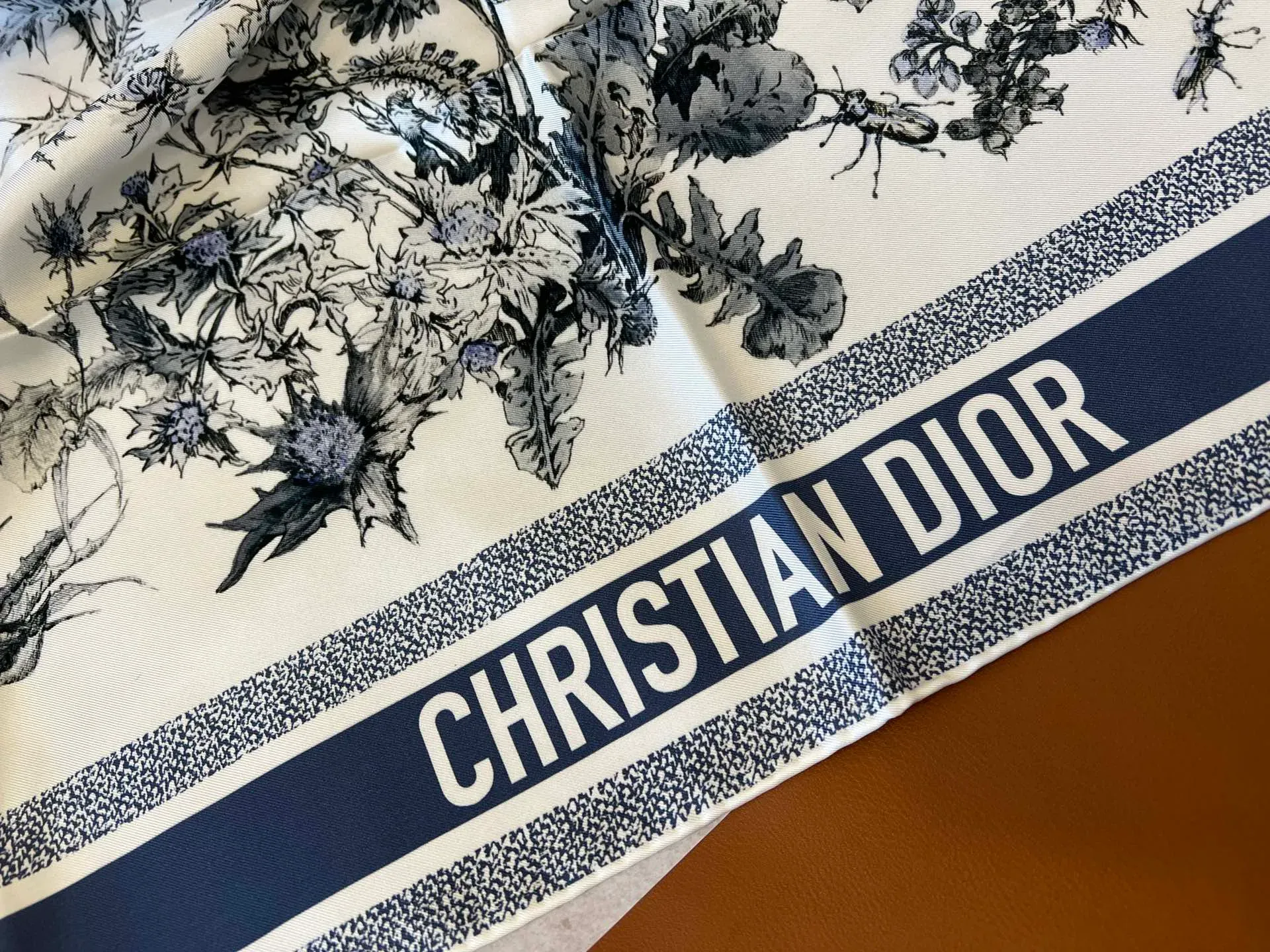 Платки Christian Dior 1808995