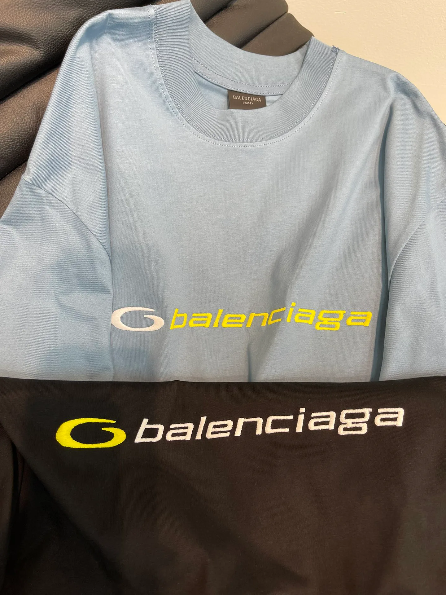 Футболки Женские Balenciaga 11569434