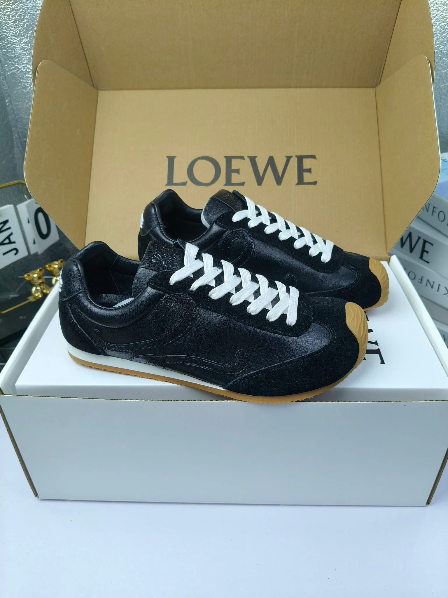 Кроссовки Женские Loewe 13080143