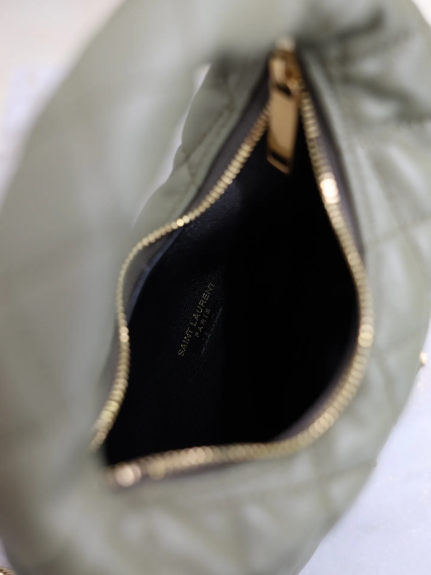 Сумки На Ремне Женские Saint Laurent 11504328