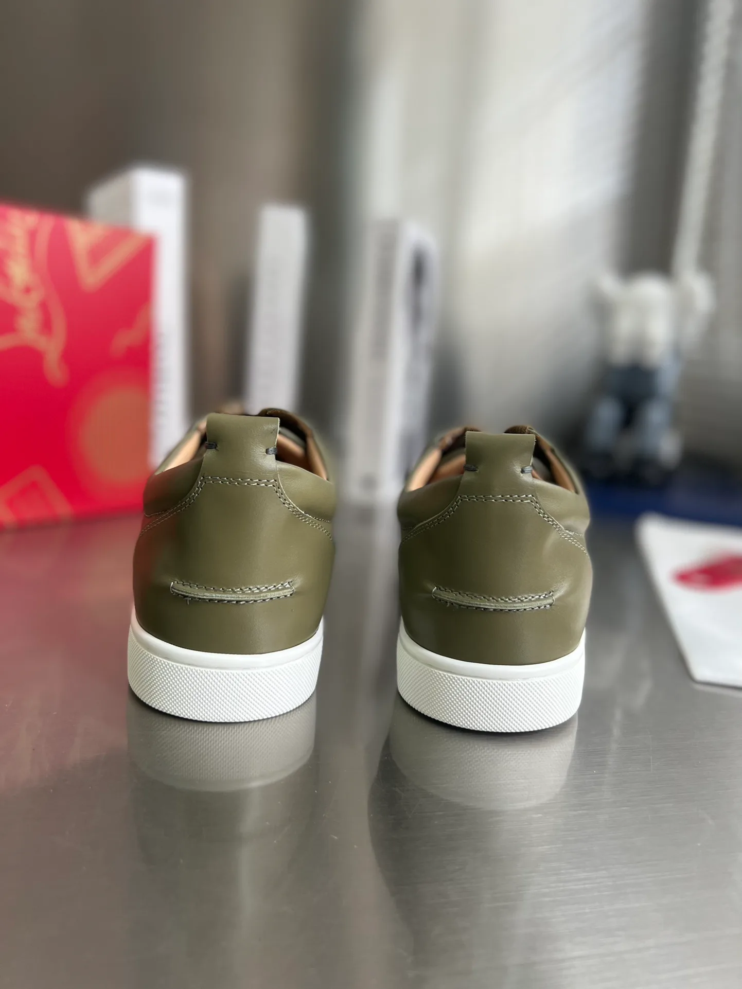 Кеды Женские Christian Louboutin 3412