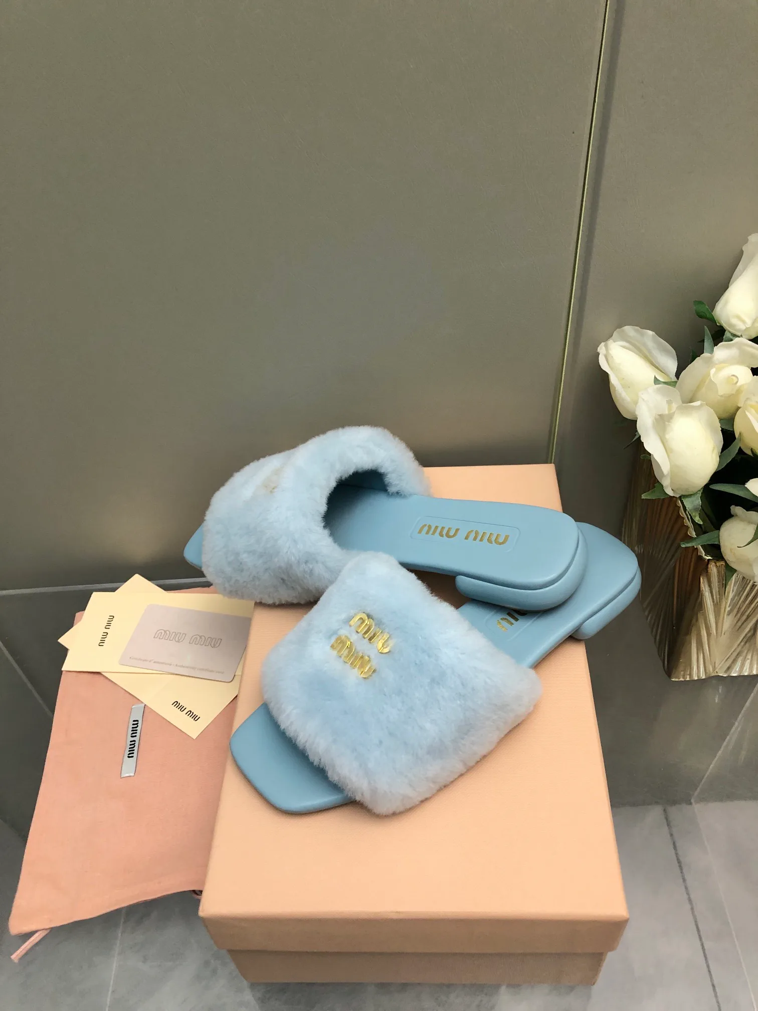 Тапочки Женские Miu Miu 18005815
