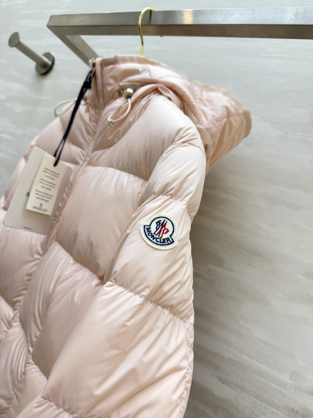 Куртки И Пуховики Женские Moncler 19018539
