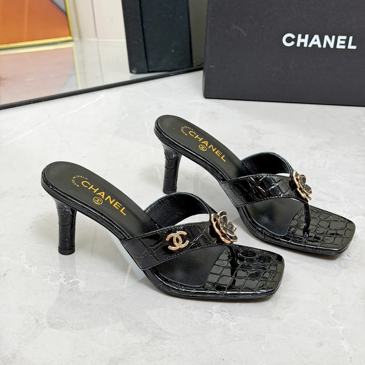 Босоножки Женские Chanel 17335026