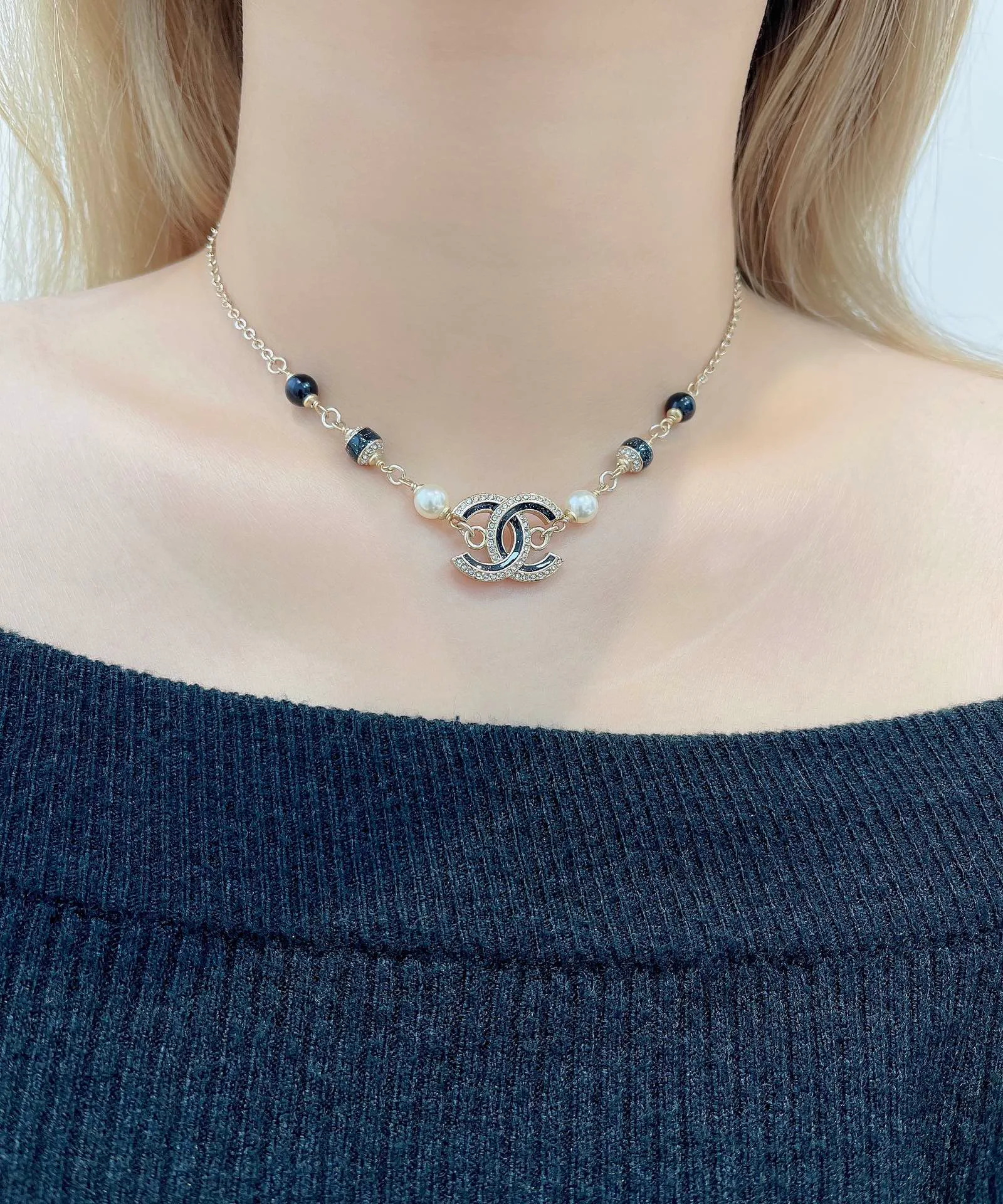 Бижутерия Chanel 70911