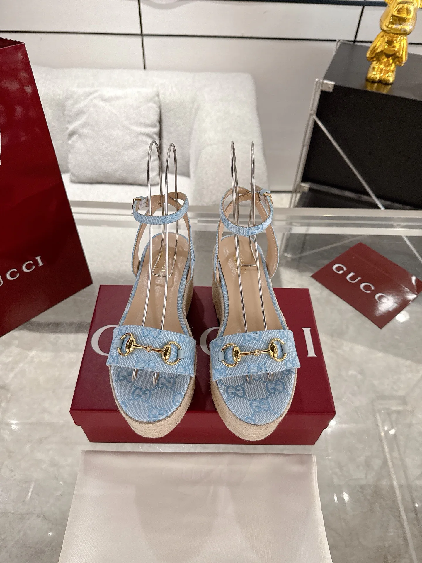 Босоножки Женские Gucci 67043