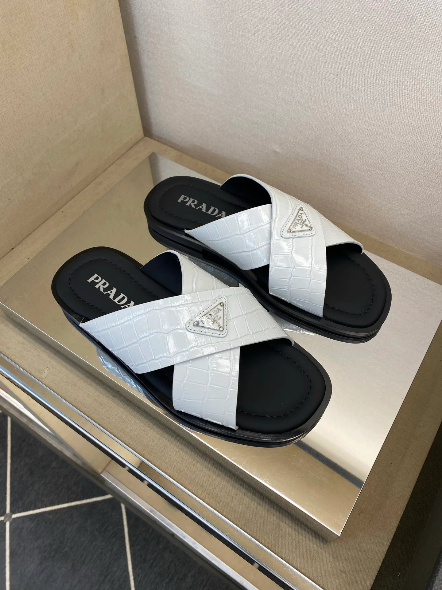 Сандалии Мужские Prada 13440987