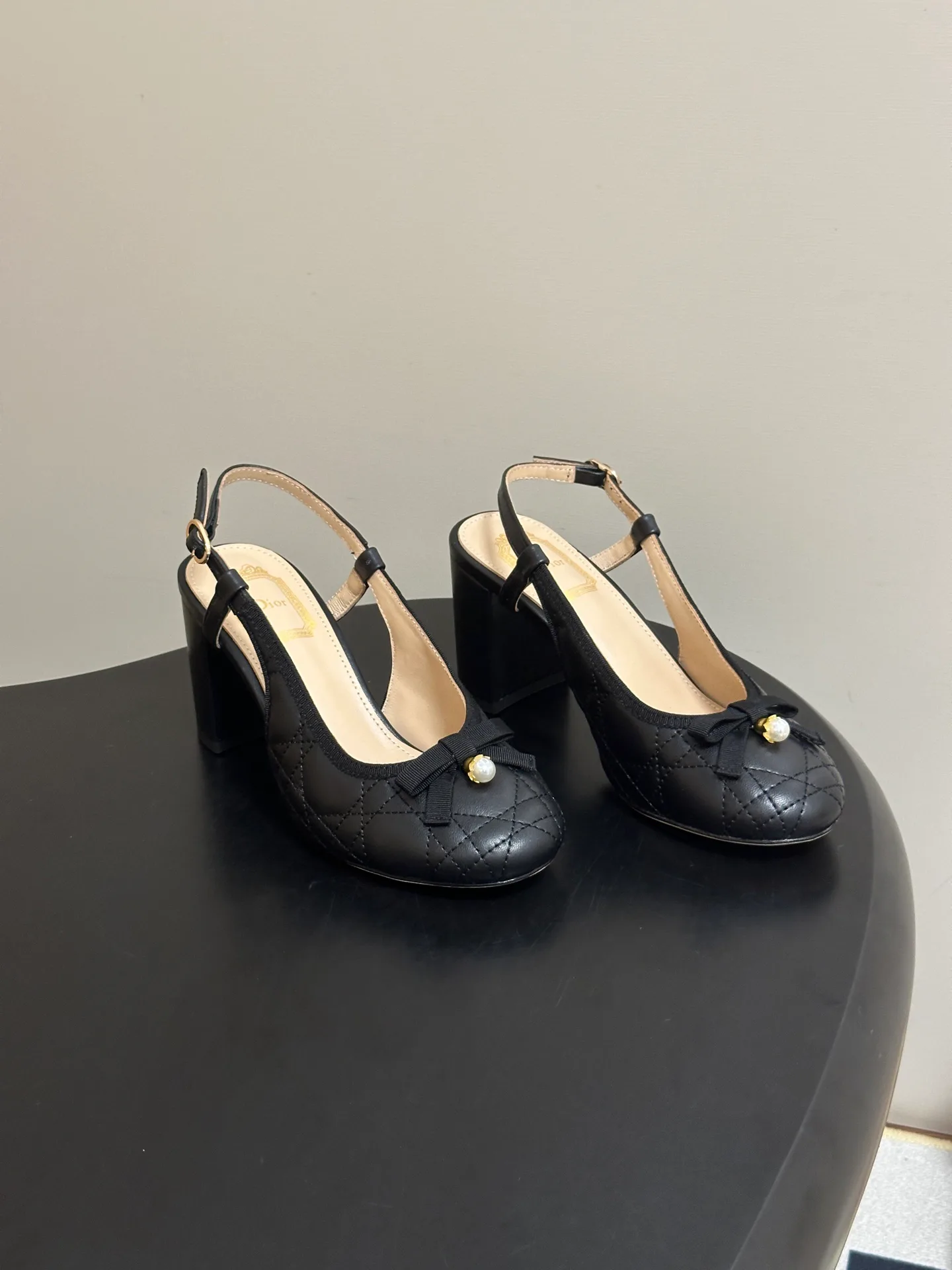 Босоножки Женские Christian Dior 18070062