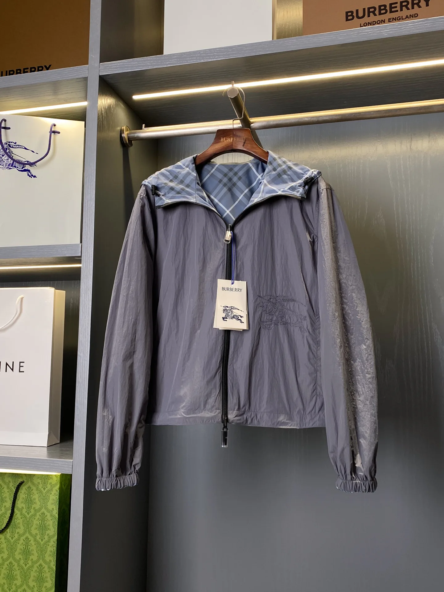 Куртки И Пуховики Мужские Burberry 13432997