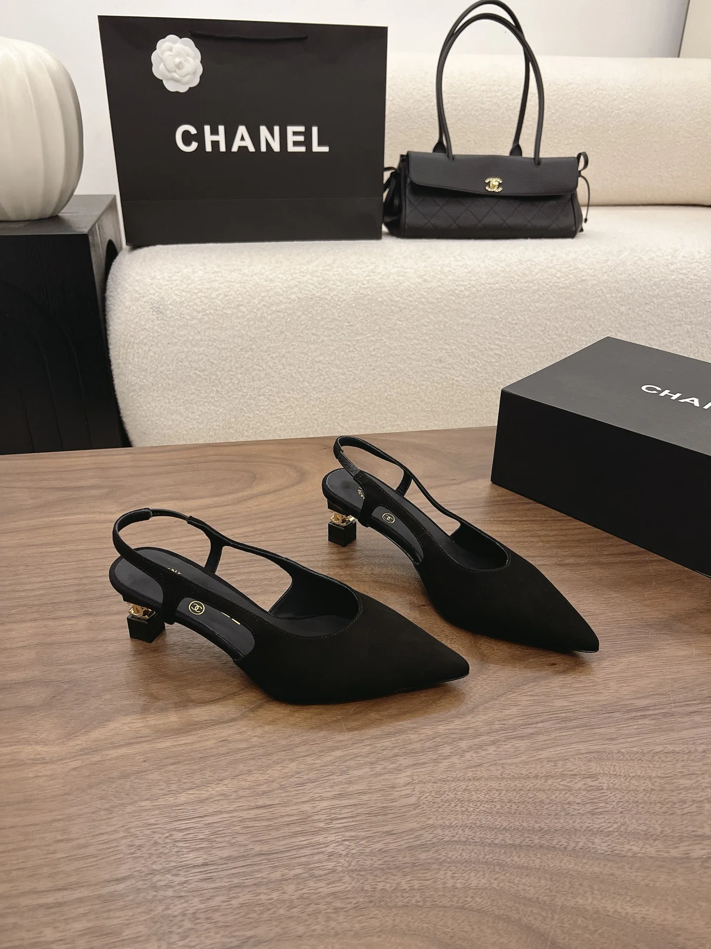 Туфли Женские Chanel 17342741