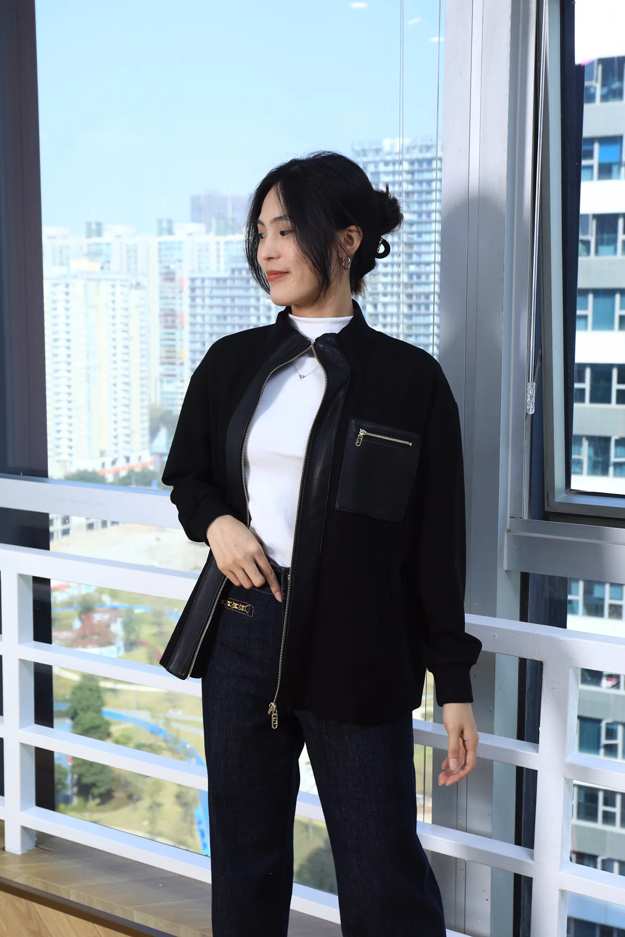 Куртки Женские Fendi 630609