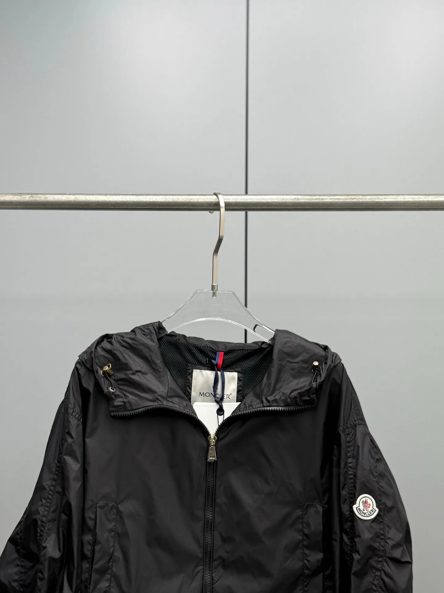 Куртки И Пуховики Женские Moncler 16968711