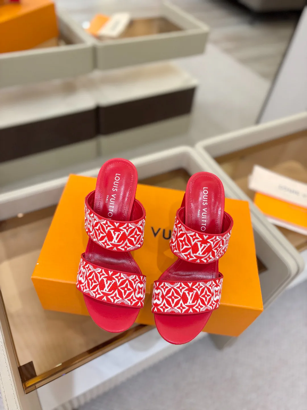 Сандалии Женские Louis Vuitton 9865330