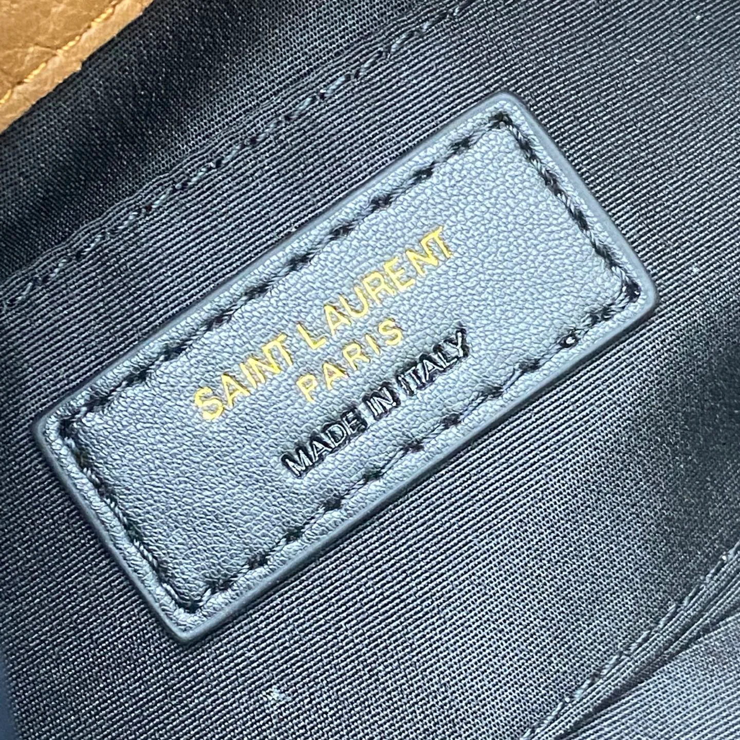 Сумки На Ремне Женские Saint Laurent 13435192