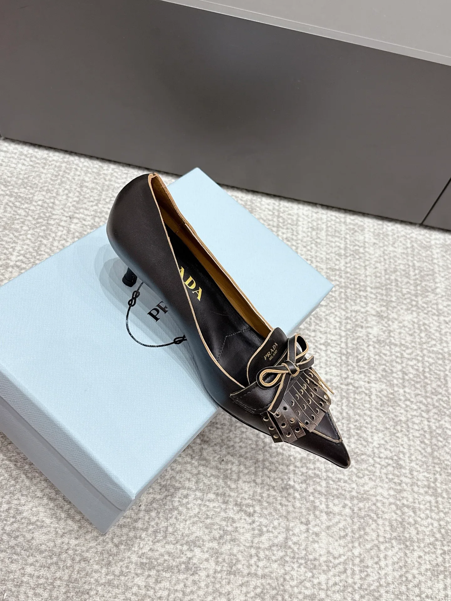 Туфли Женские Prada 13540599