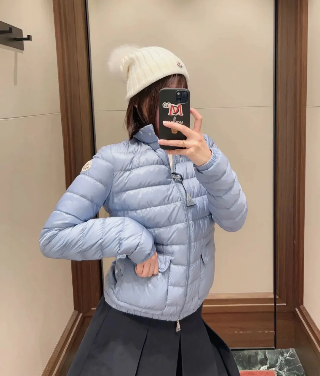Куртки И Пуховики Женские Moncler 18989600
