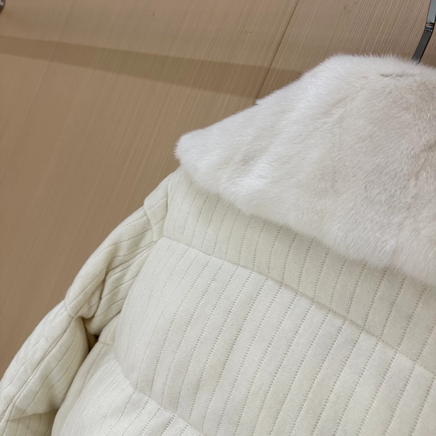 Куртки Женские Brunello Cucinelli 409396