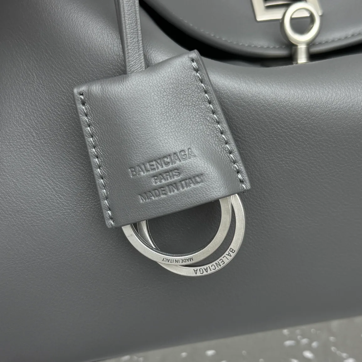 Классические Сумки Женские Balenciaga 11524775