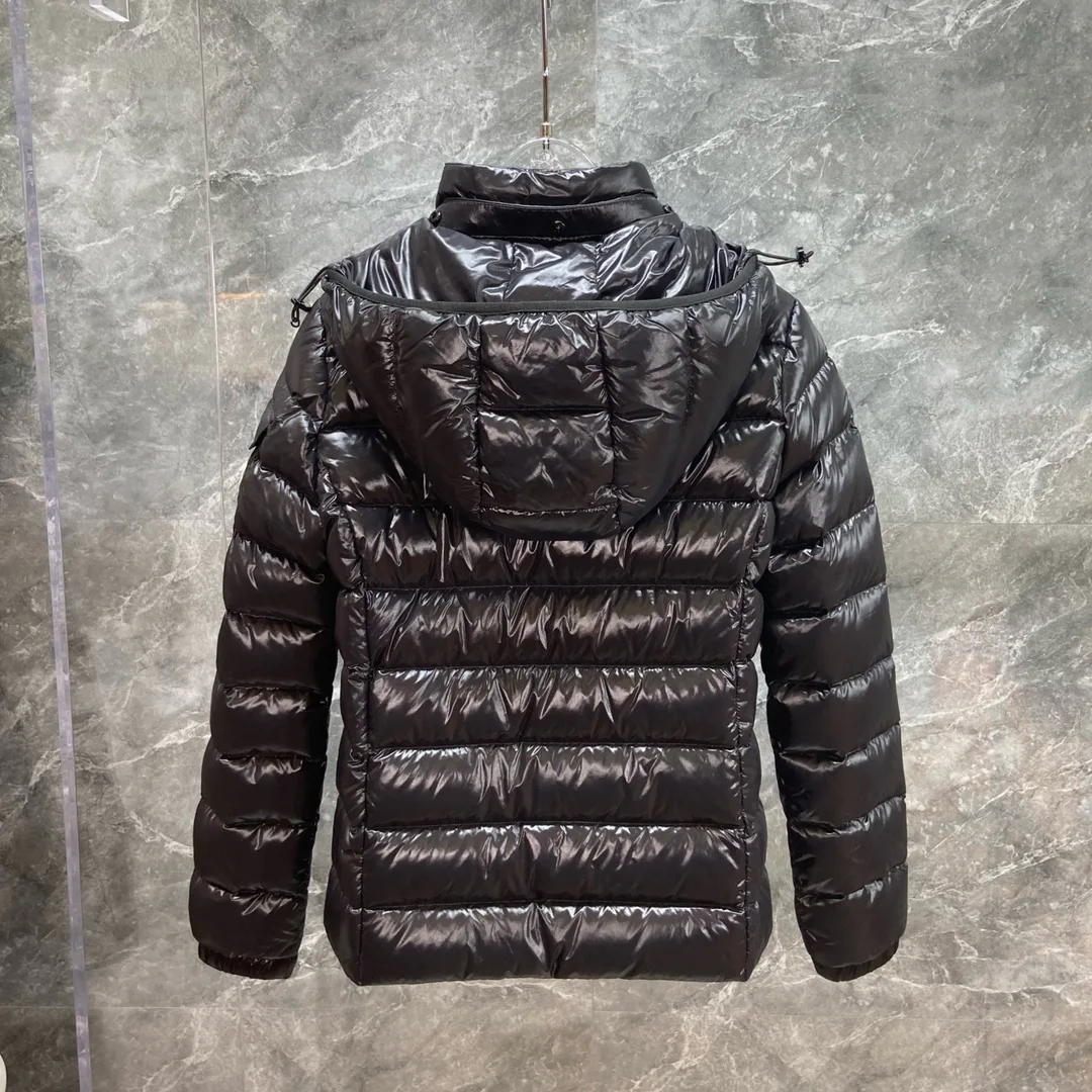 Куртки И Пуховики Женские Moncler 18184473