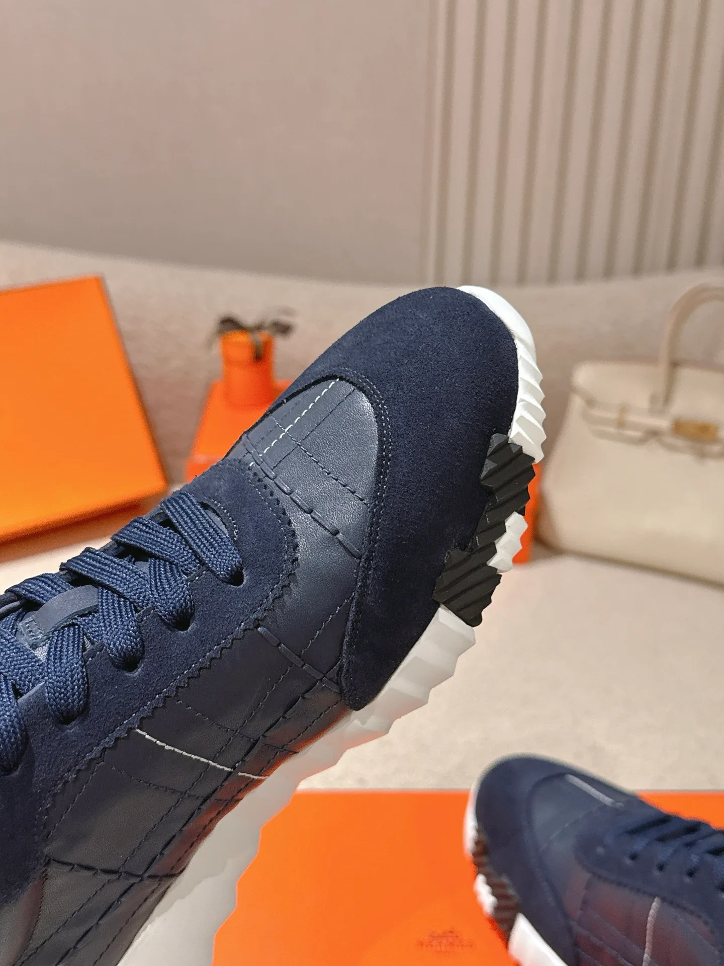 Кроссовки Женские Hermes 12783908