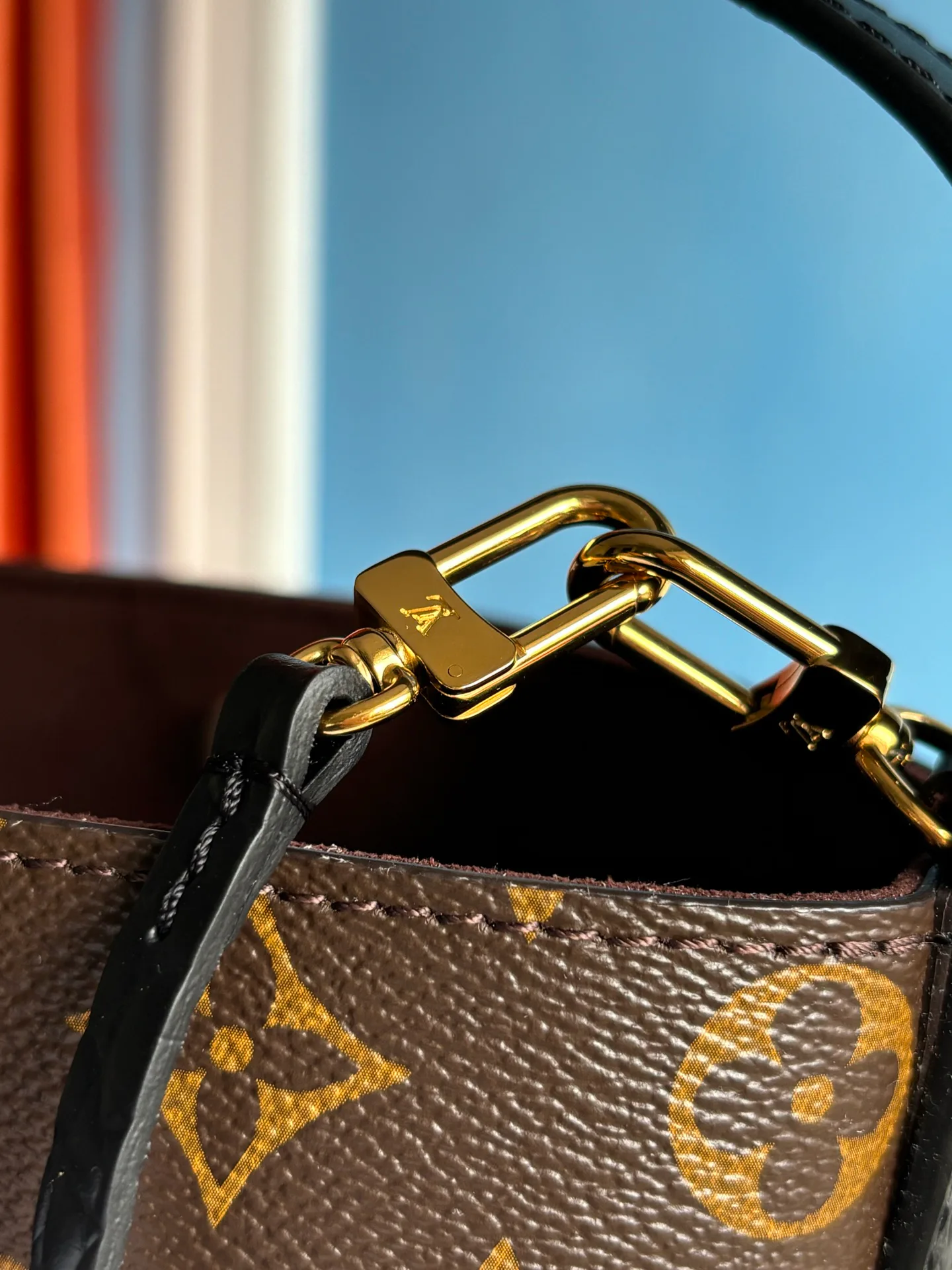 Классические Сумки Женские Louis Vuitton 12772648