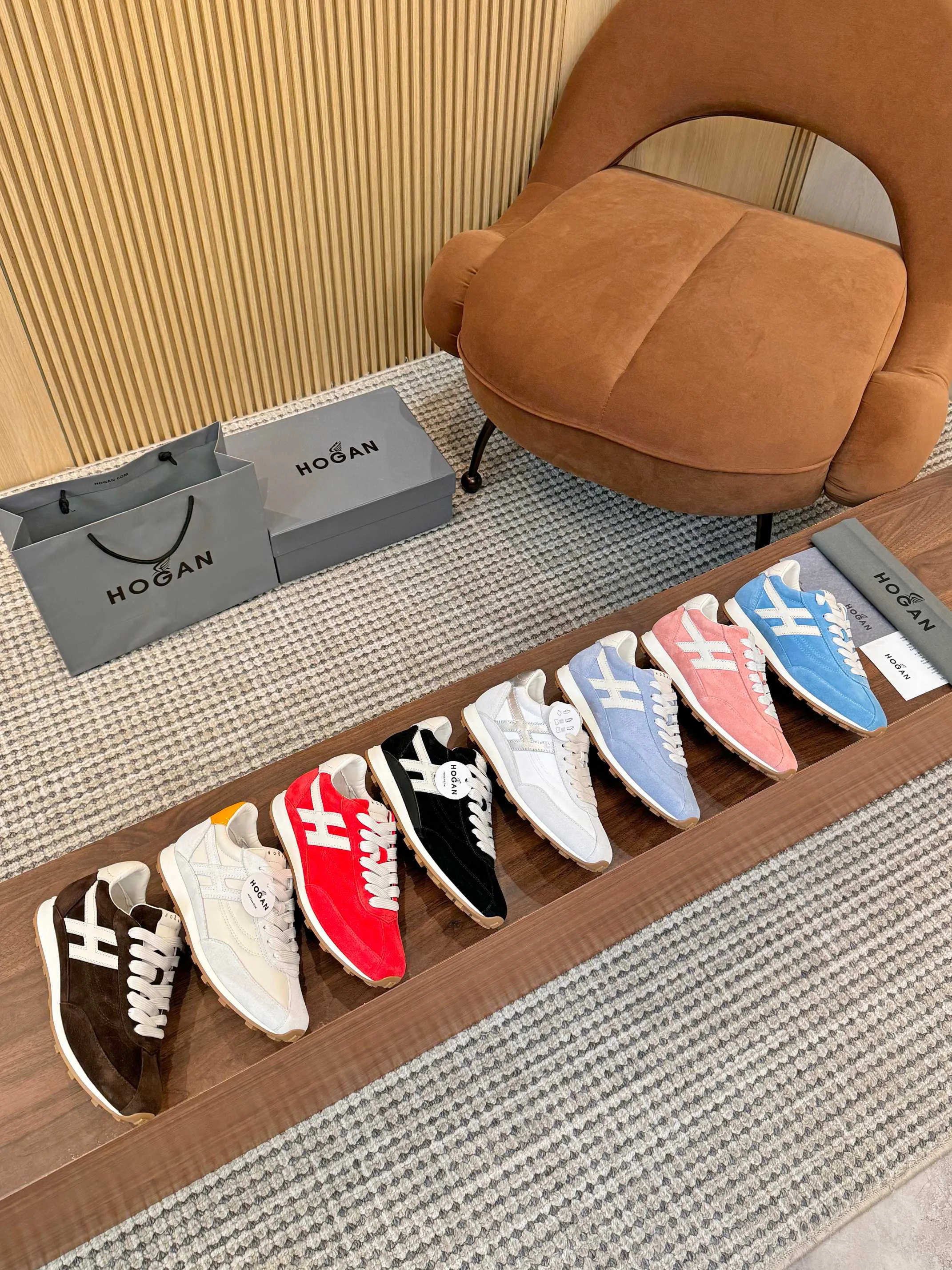 Кроссовки Женские Hogan 11745751