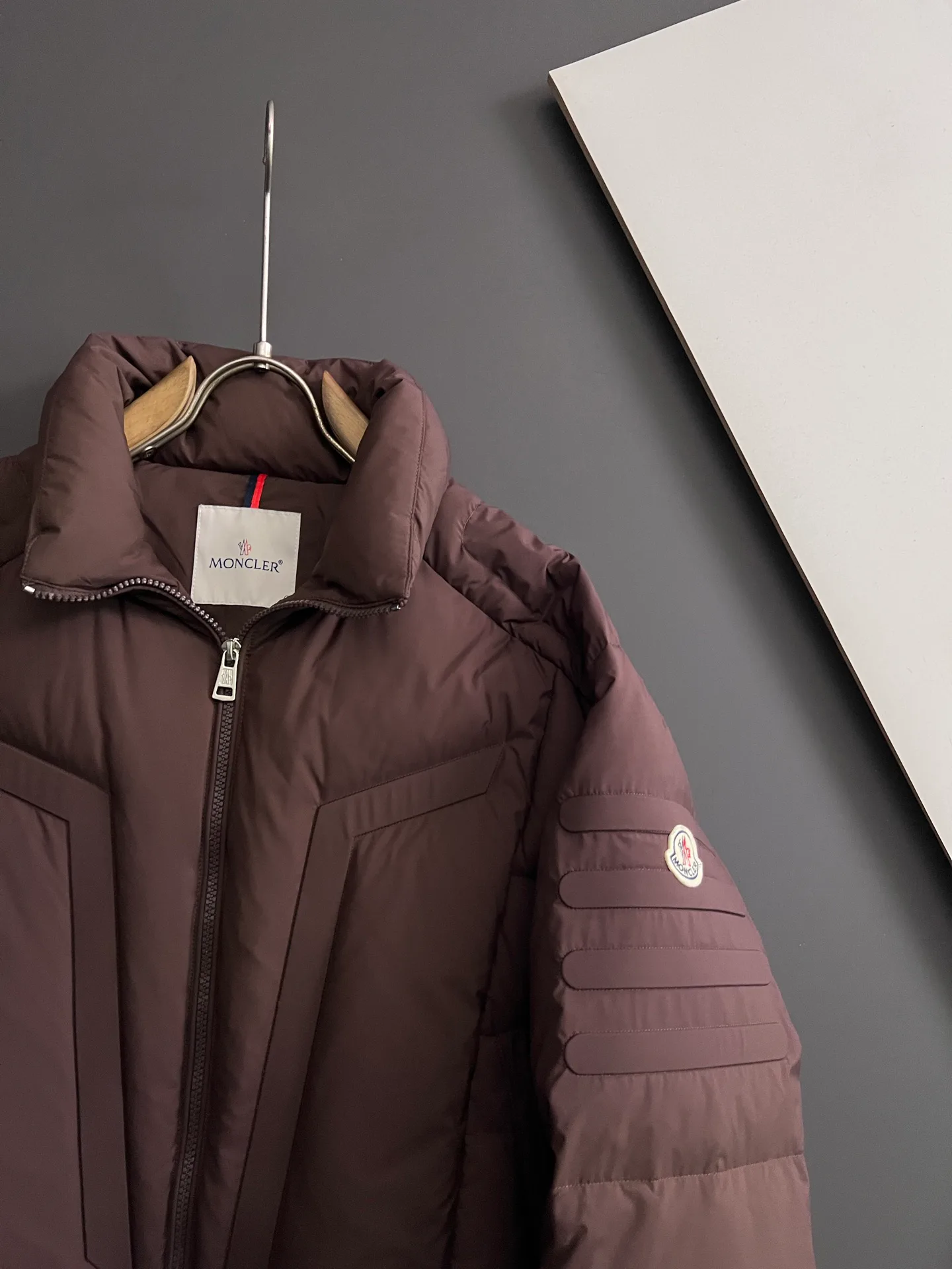 Куртки И Пуховики Мужские Moncler 1168428