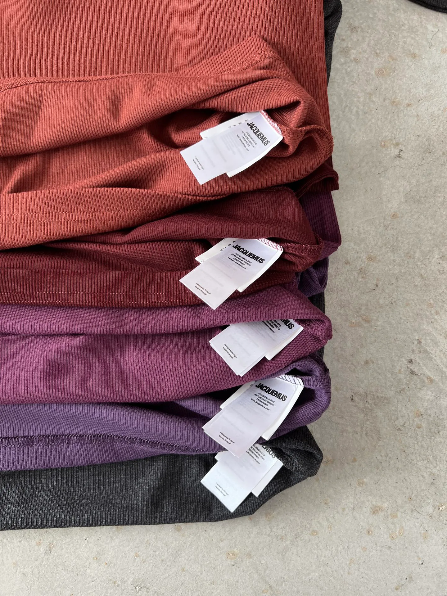 Футболки Женские Jacquemus 19450745
