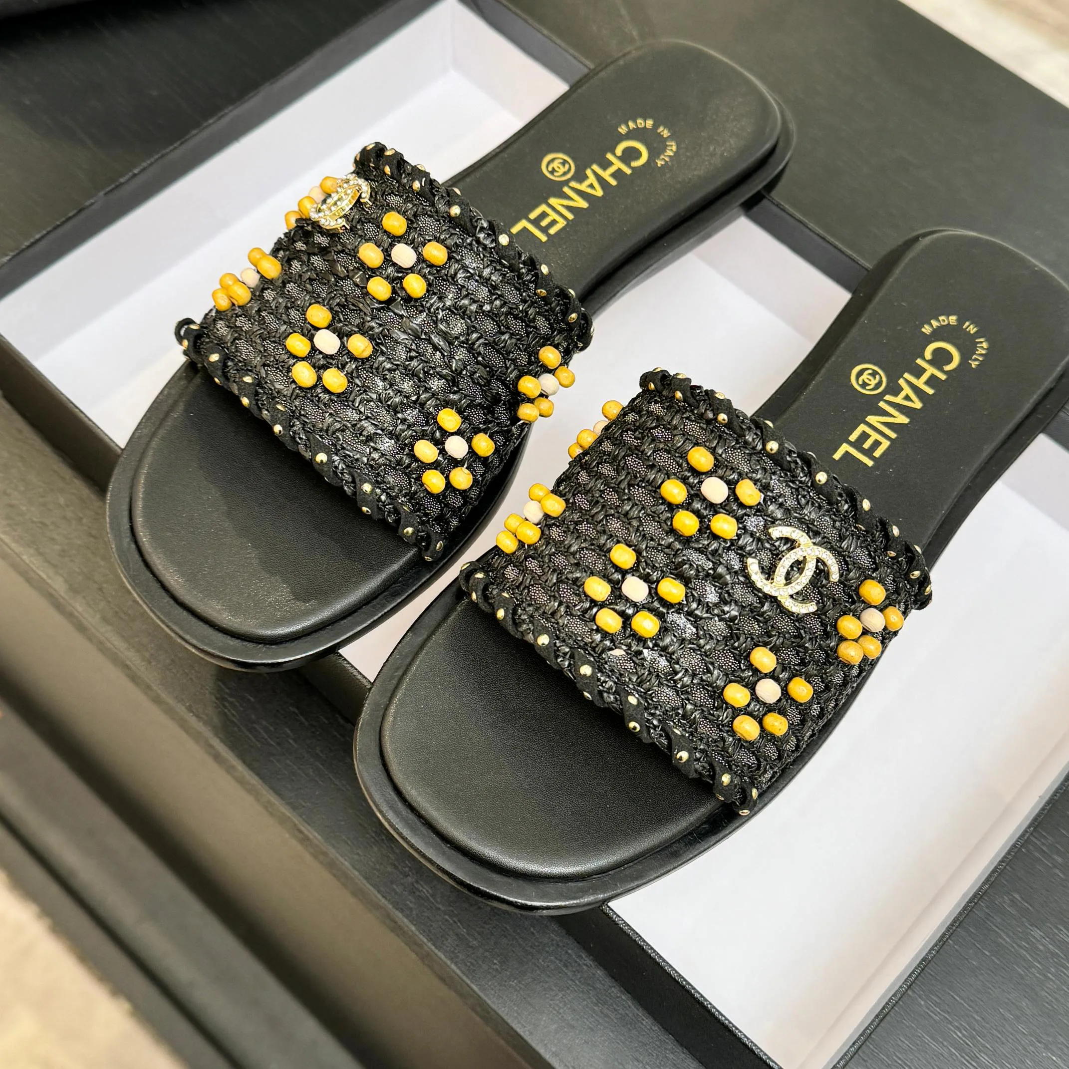 Шлепанцы Женские Chanel 10611363