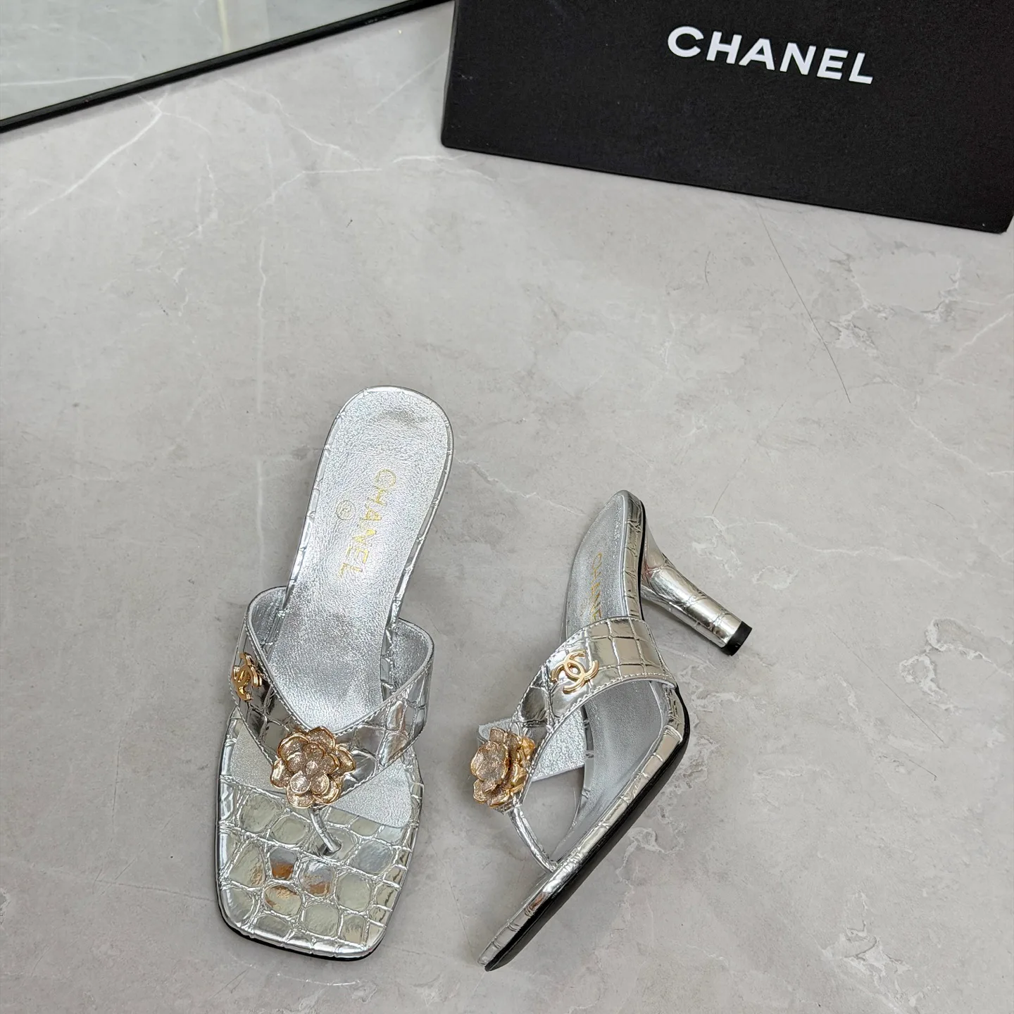 Босоножки Женские Chanel 17335021