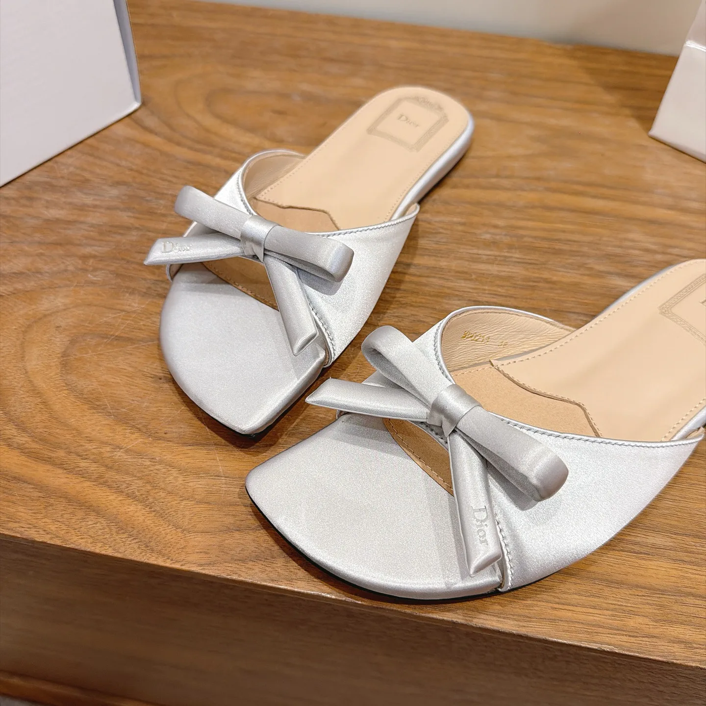 Босоножки Женские Christian Dior 18738689